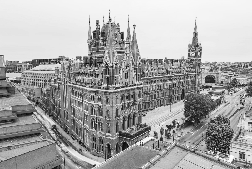 connect-london-venue-exterior 1_2x